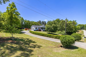 272 Victoria Cir-1