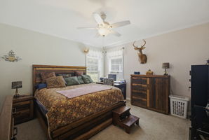 272 Victoria Cir-17
