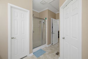 272 Victoria Cir-20