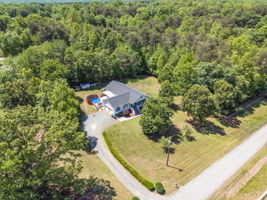 272 Victoria Cir-33