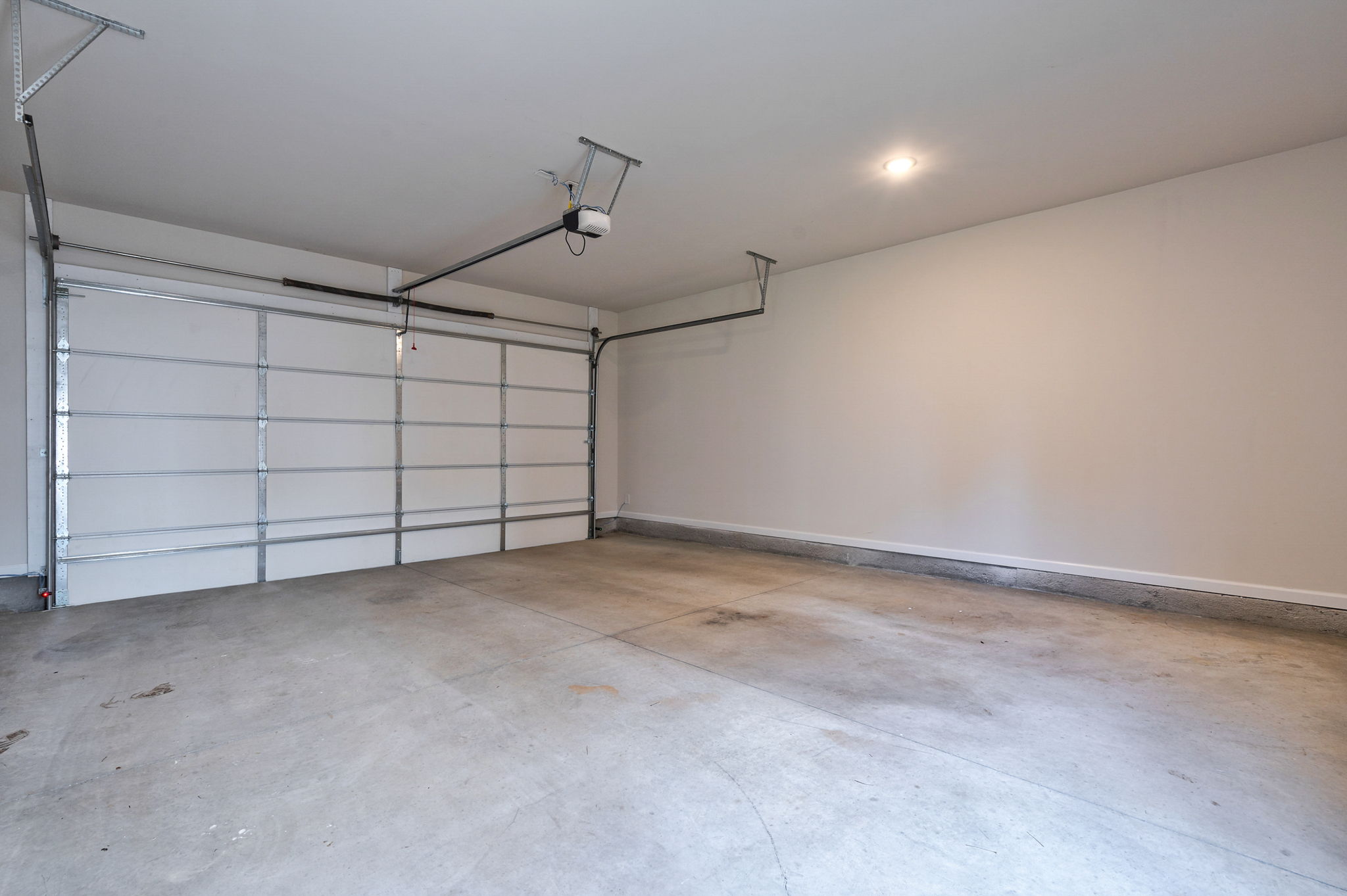 2-Car Garage