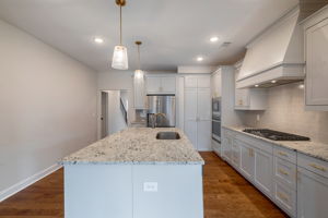Kitchen with Oversize Island