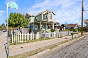 27206 Main St, Highland, CA 92346, USA Photo 0