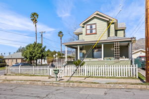 27206 Main St, Highland, CA 92346, USA Photo 2