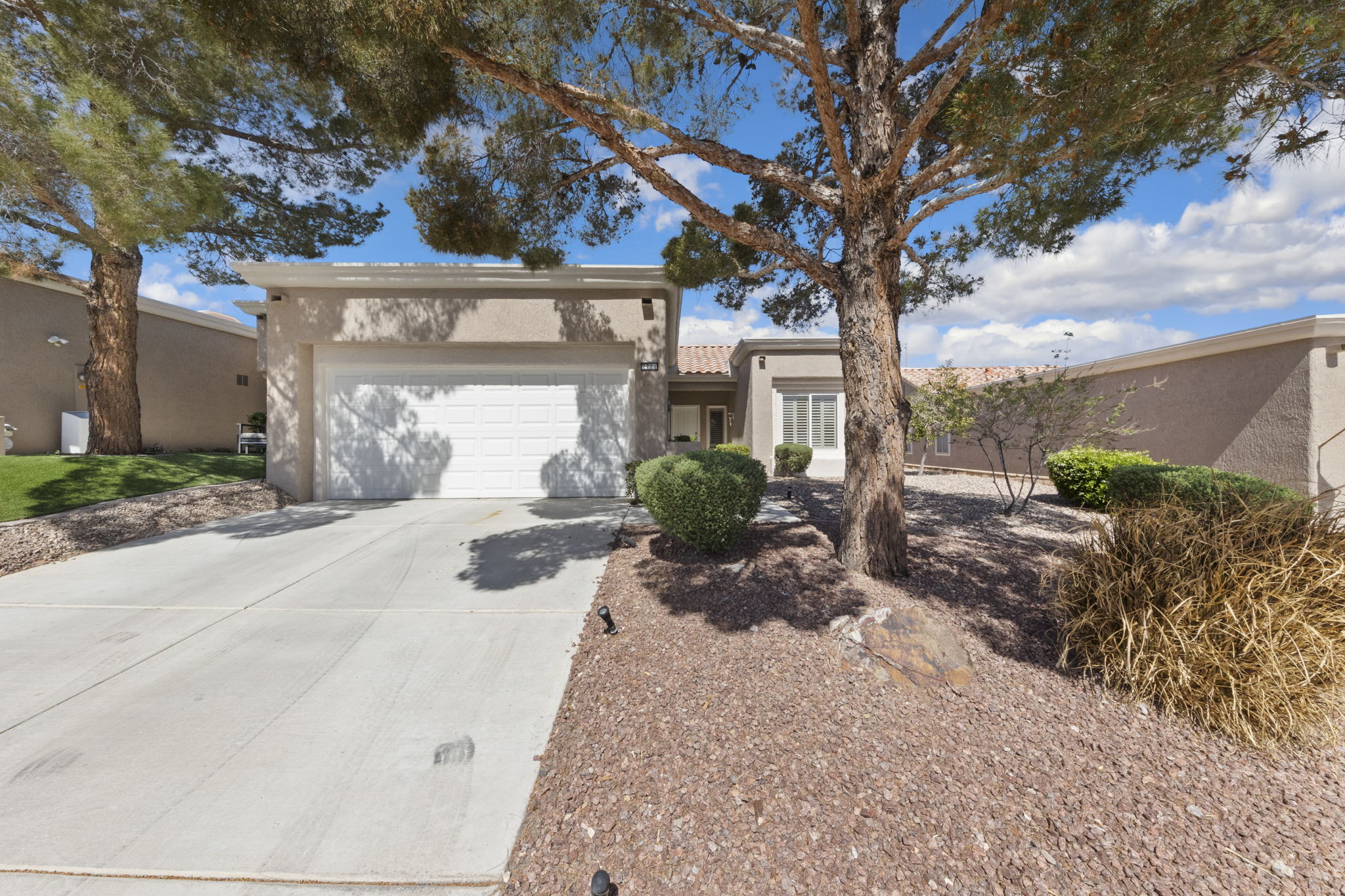 2721 Breakers Creek Dr, Las Vegas, NV 89134, USA