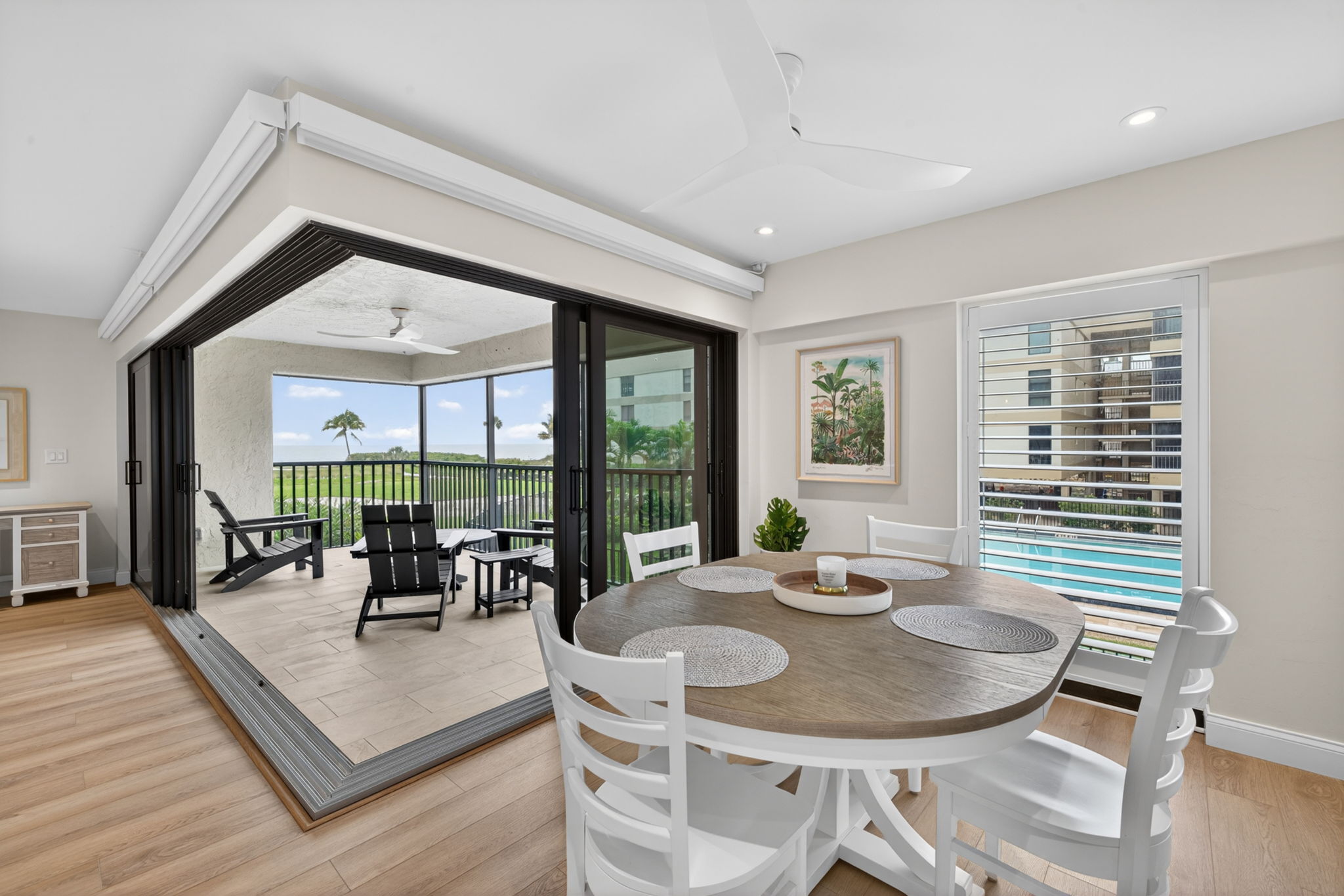 Dining Room 3 of 3