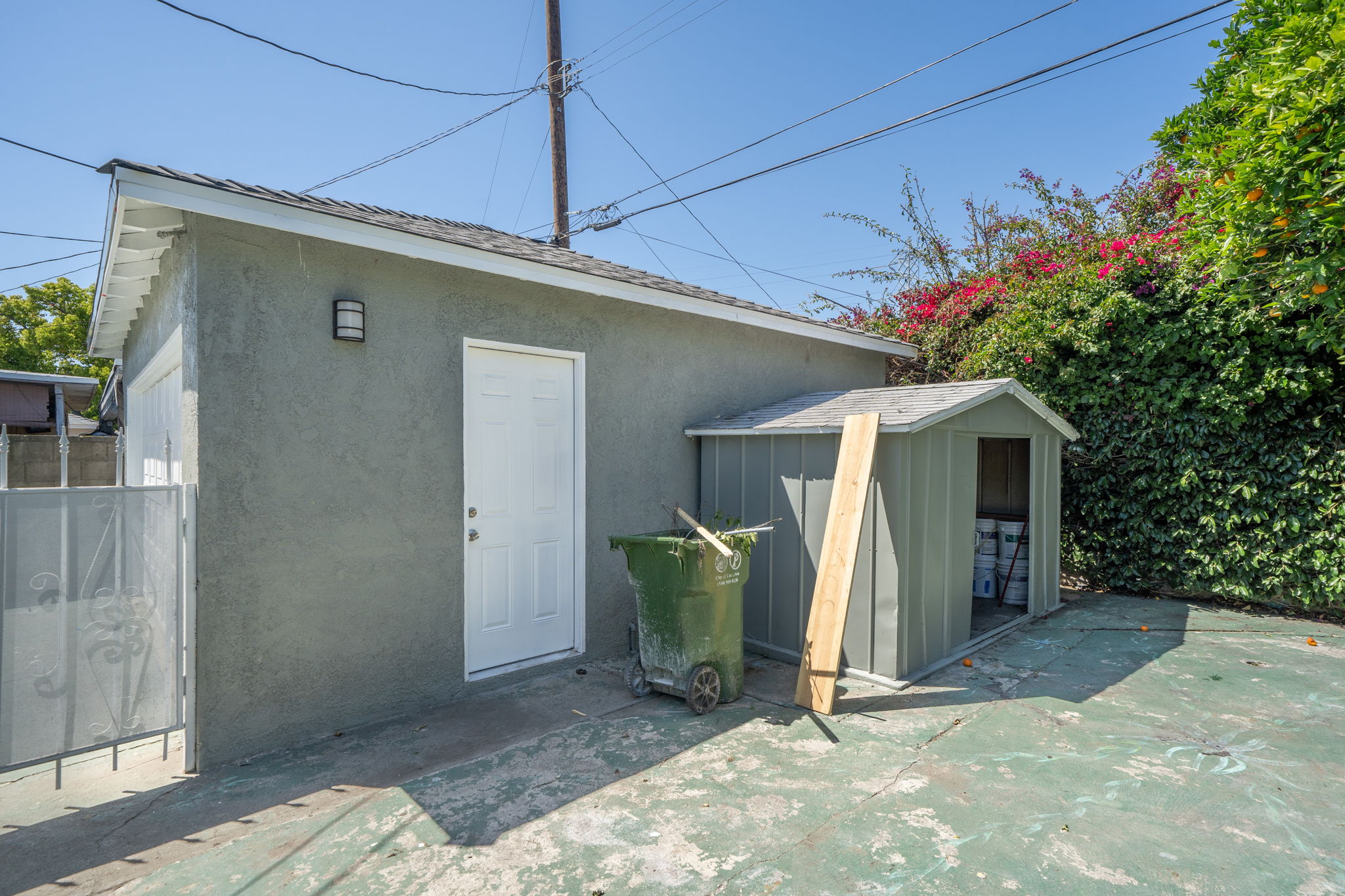 2721 W Tichenor St, Compton, CA 90220 | Devonvp Photography