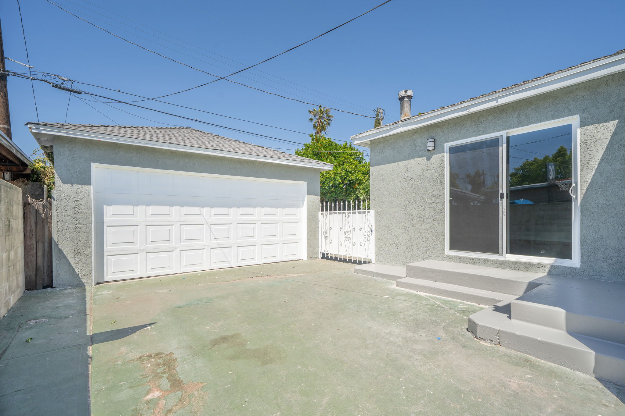 2721 W Tichenor St, Compton, CA 90220 Devonvp Photography