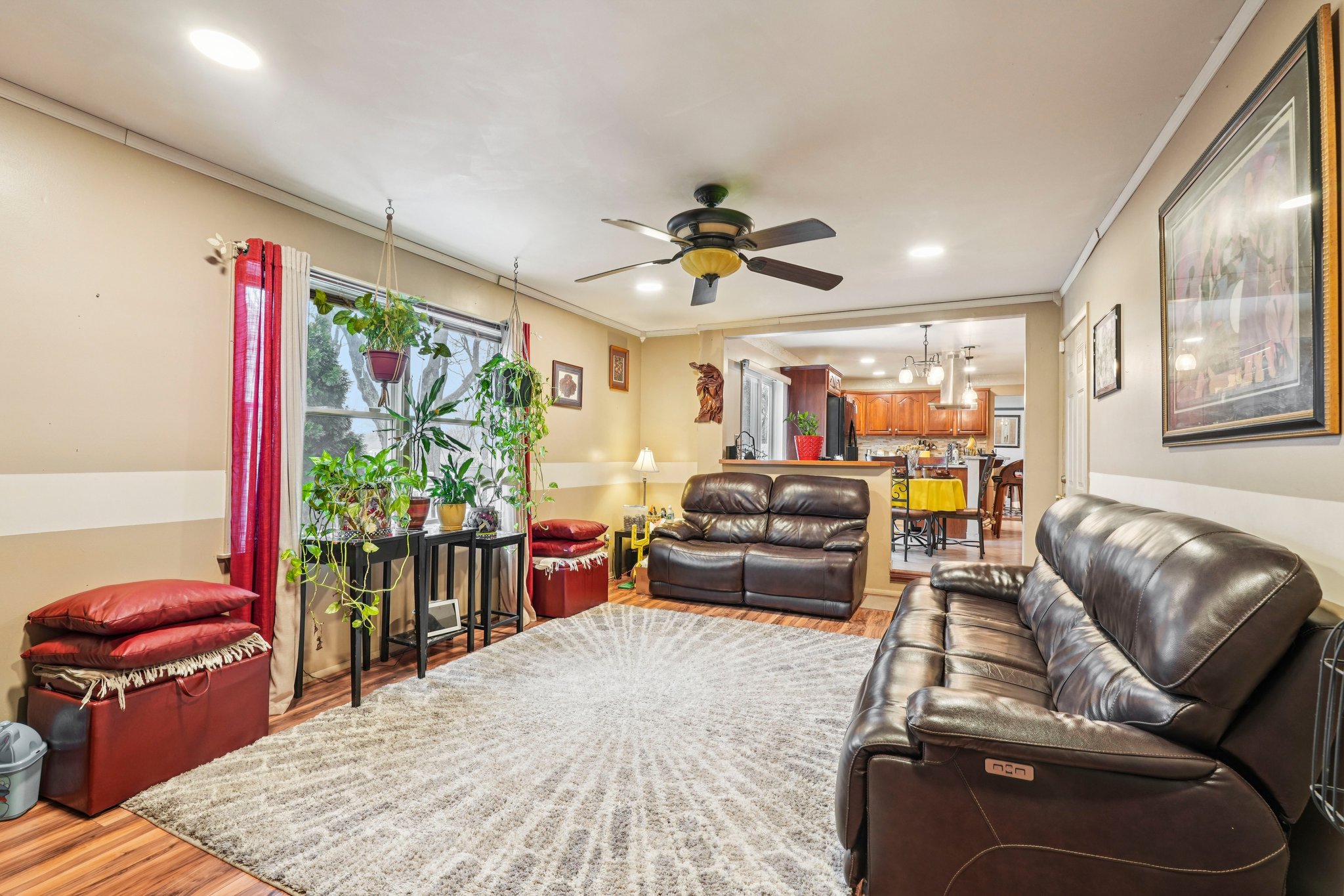 W Bangs Ave-S0603-017.jpg