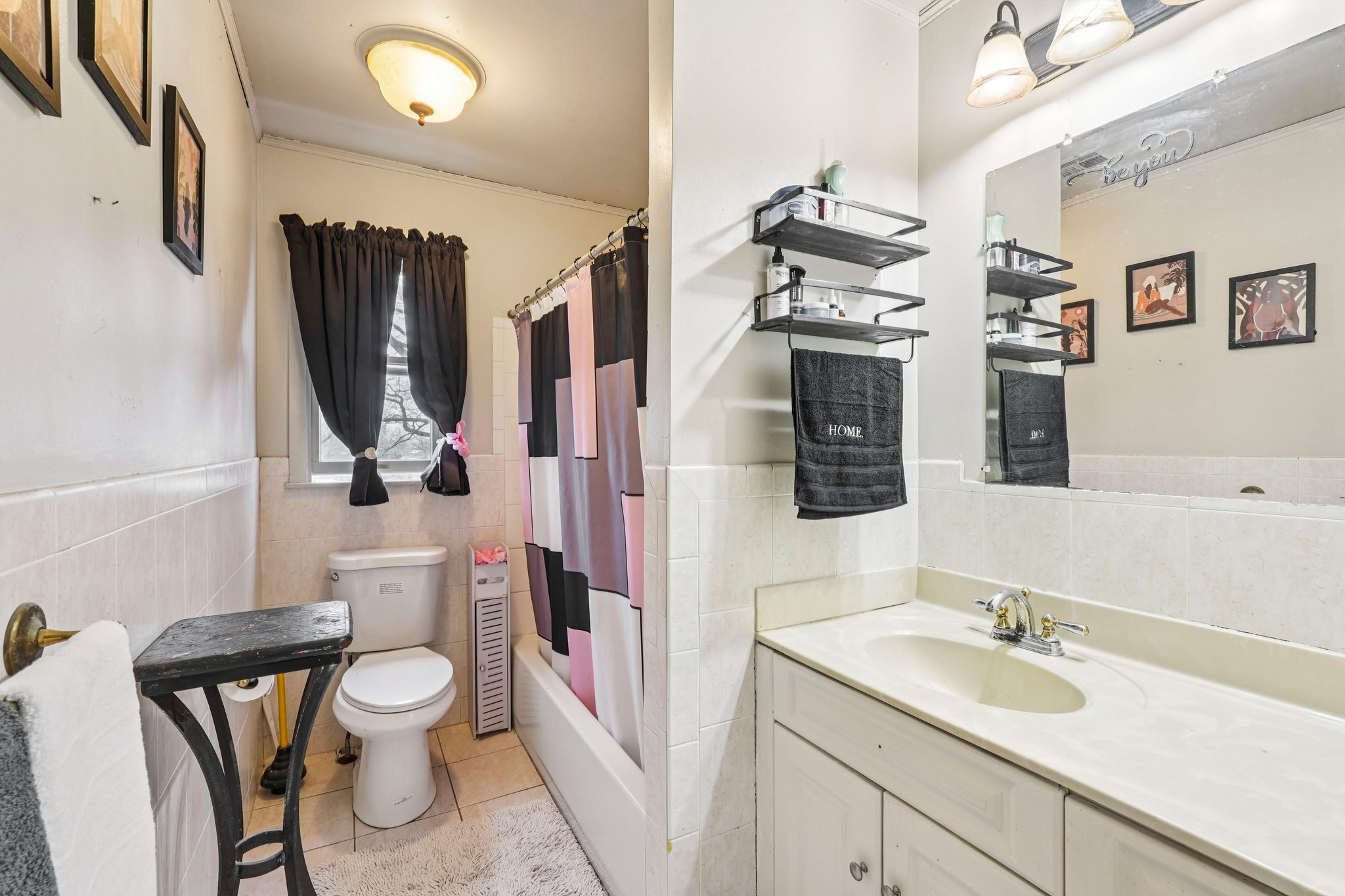 W Bangs Ave-S0603-053.jpg