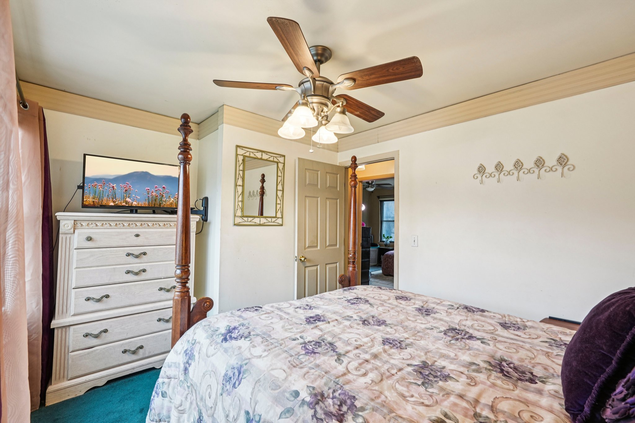 W Bangs Ave-S0603-056.jpg