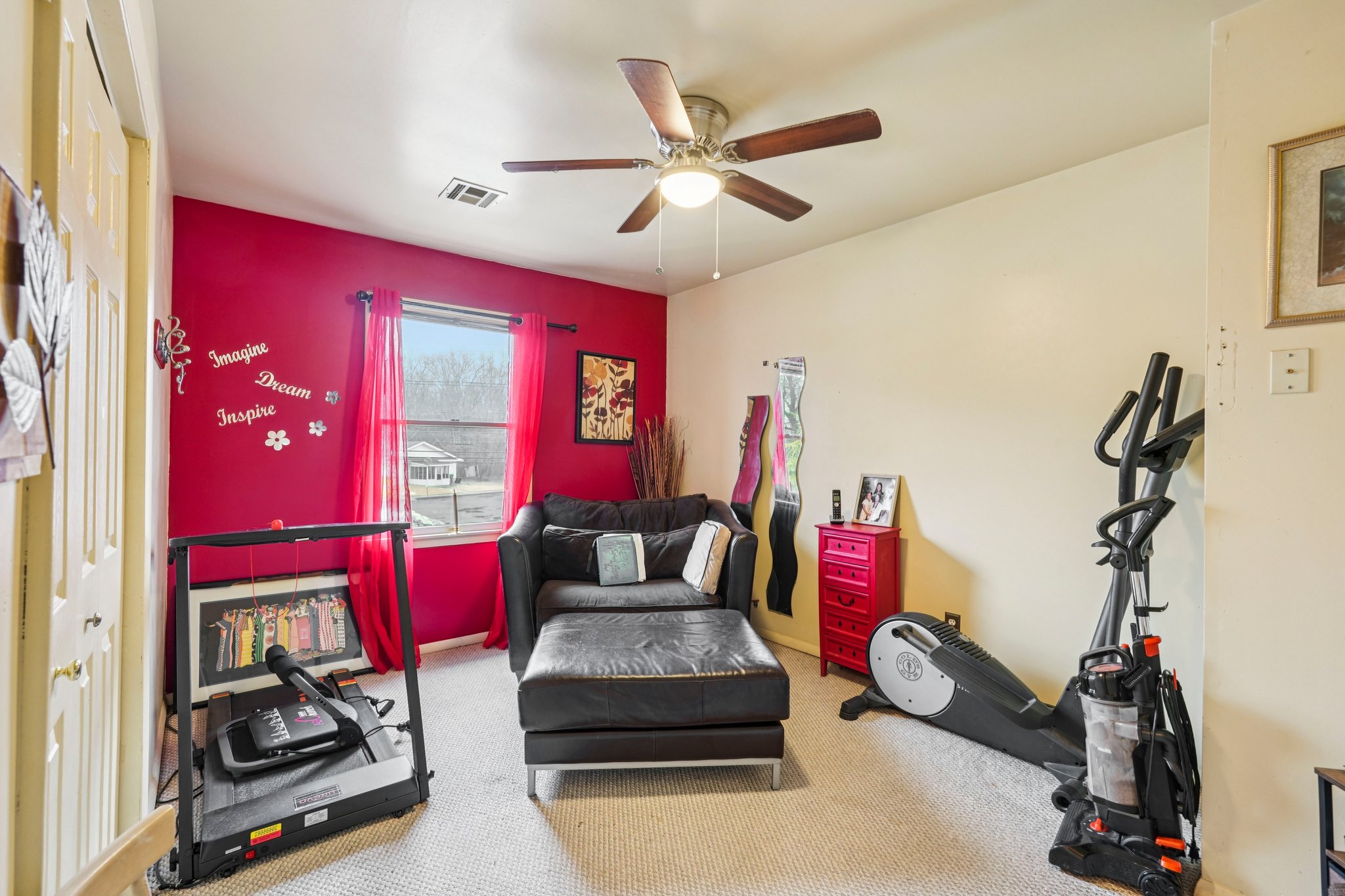 W Bangs Ave-S0603-058.jpg