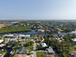  Photo 44