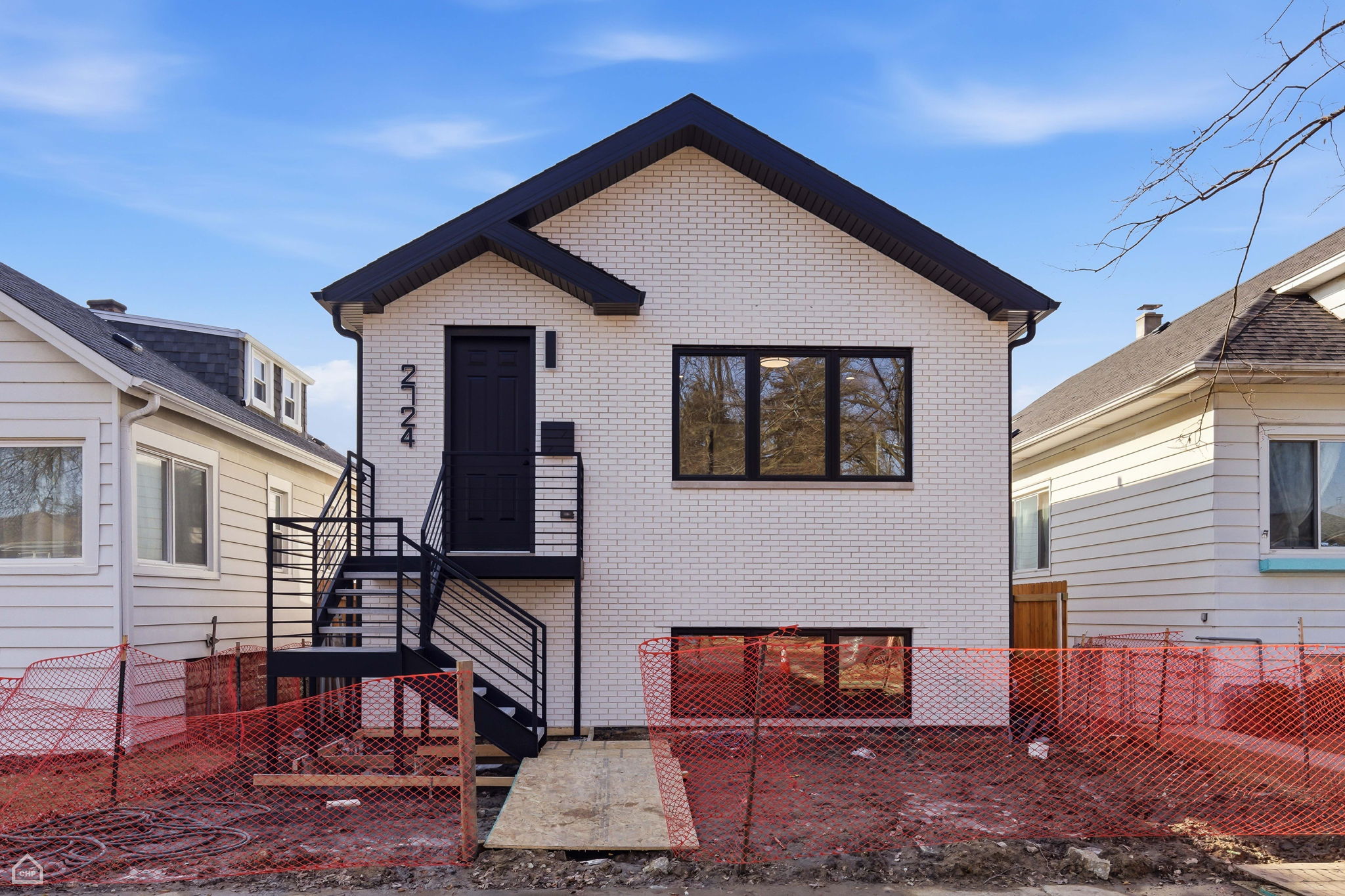 2724 Budd St - Karen Biazar_CHP2026_001