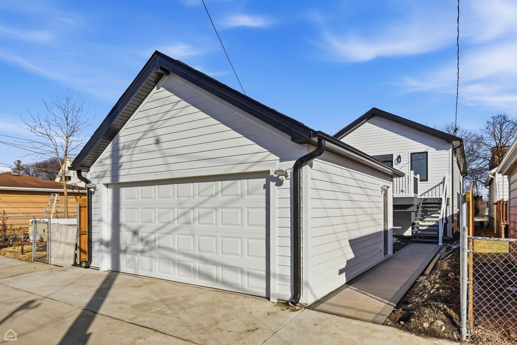 2724 Budd St - Karen Biazar_CHP2026_003