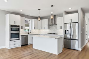 2724 Budd St - Karen Biazar_CHP2026_013