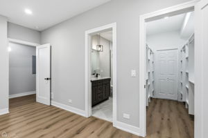 2724 Budd St - Karen Biazar_CHP2026_043