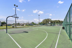  Photo 37