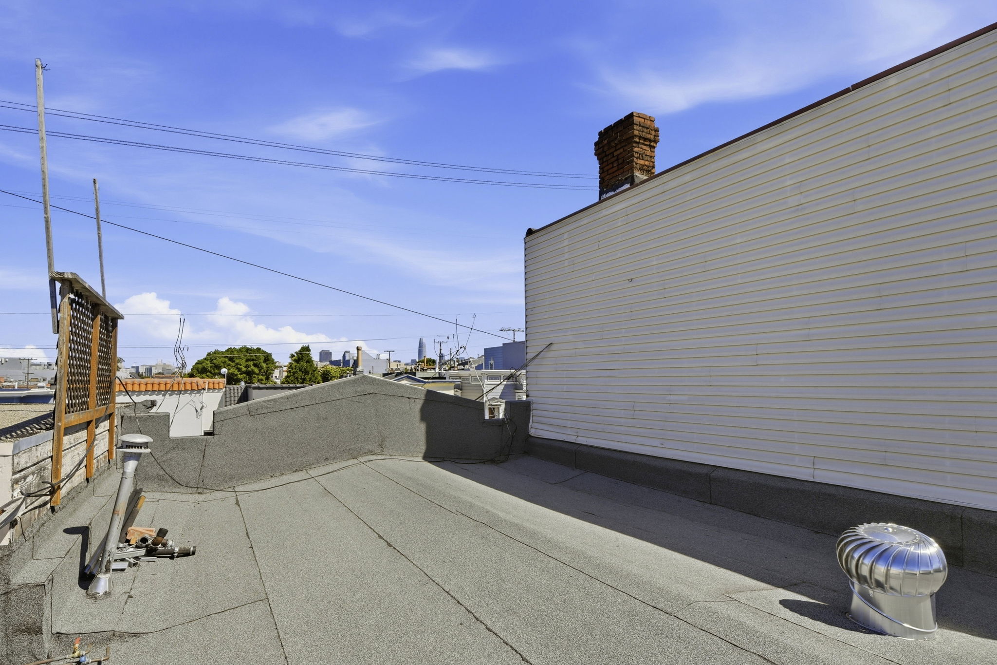  Photo 40