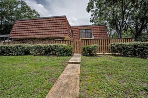 Front Exterior3