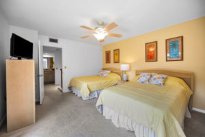 Upper Level Primary Bedroom1a