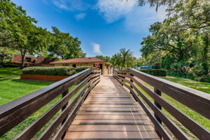 8-Clubhouse and Pool Walkway