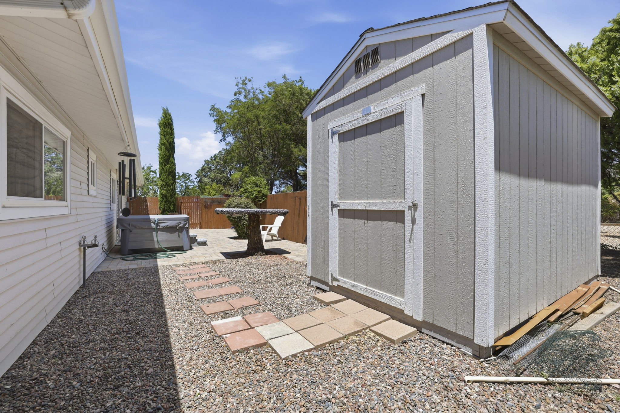 Shed