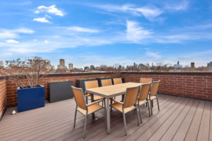 2725 N Wilton Ave 3_026