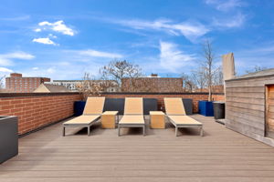 2725 N Wilton Ave 3_030