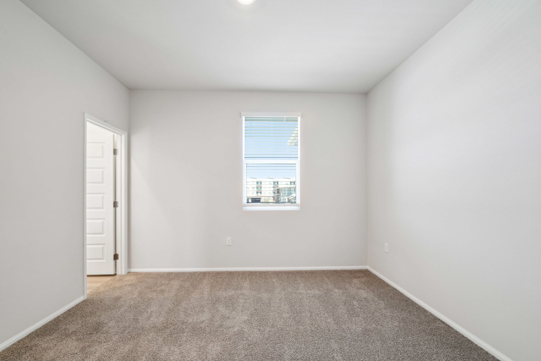 So Cal - The Knoll Community - 2726 Corzier Court Pomona CA 91767-033