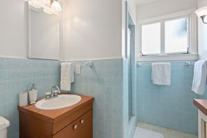 26 - Bathroom 3