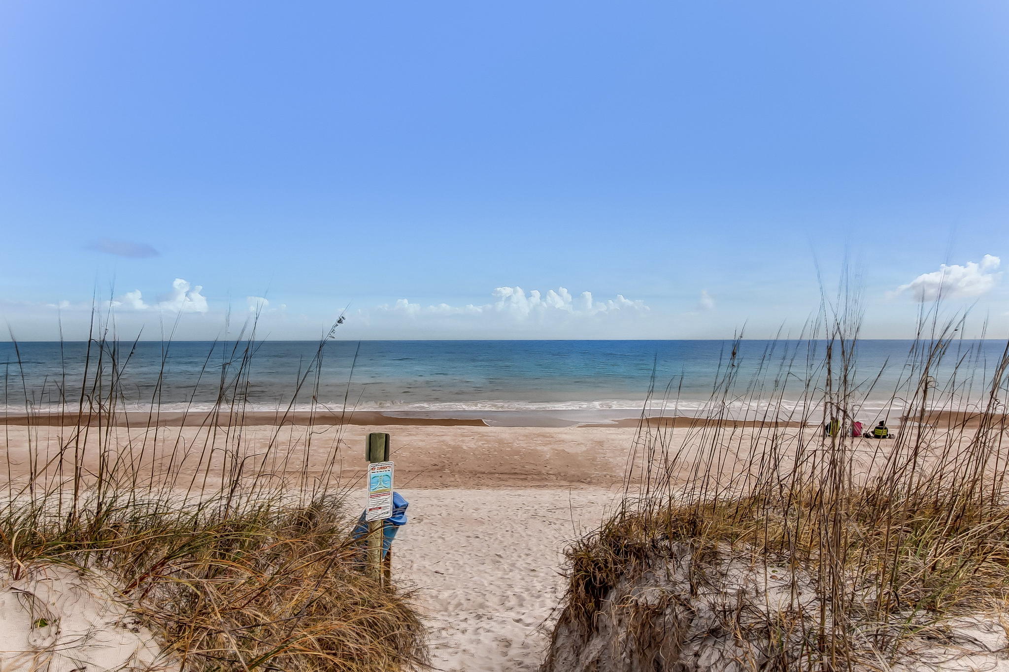 Toes in sand in minutes!