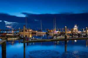 Sunrises at the beach, or sunsets over the downtown marina ...