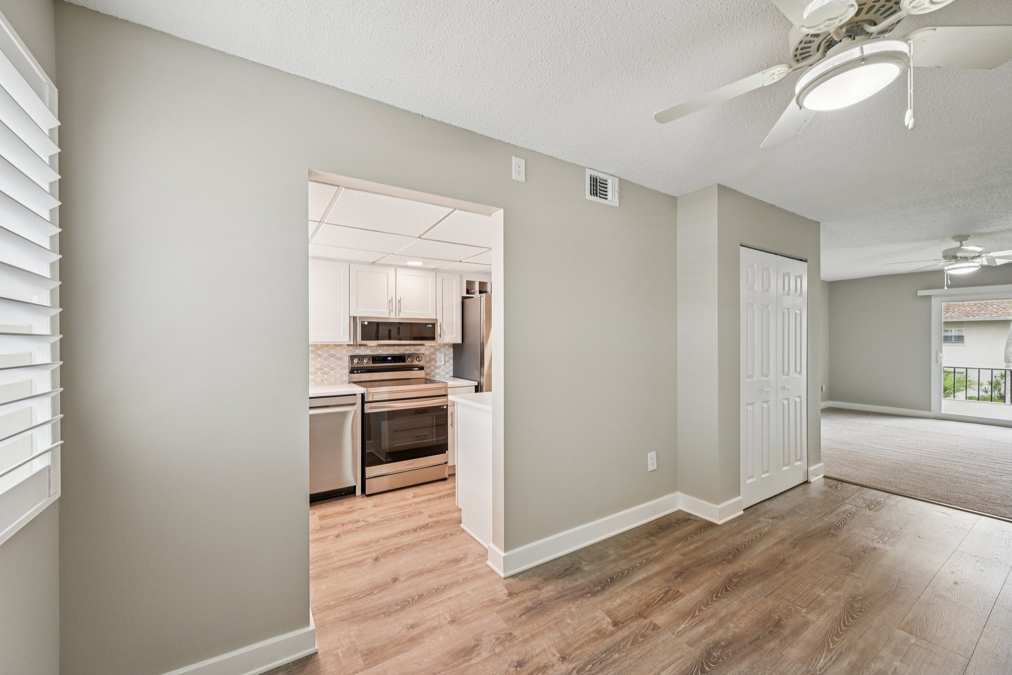 75th St W 7A 14-S2603-016.jpg