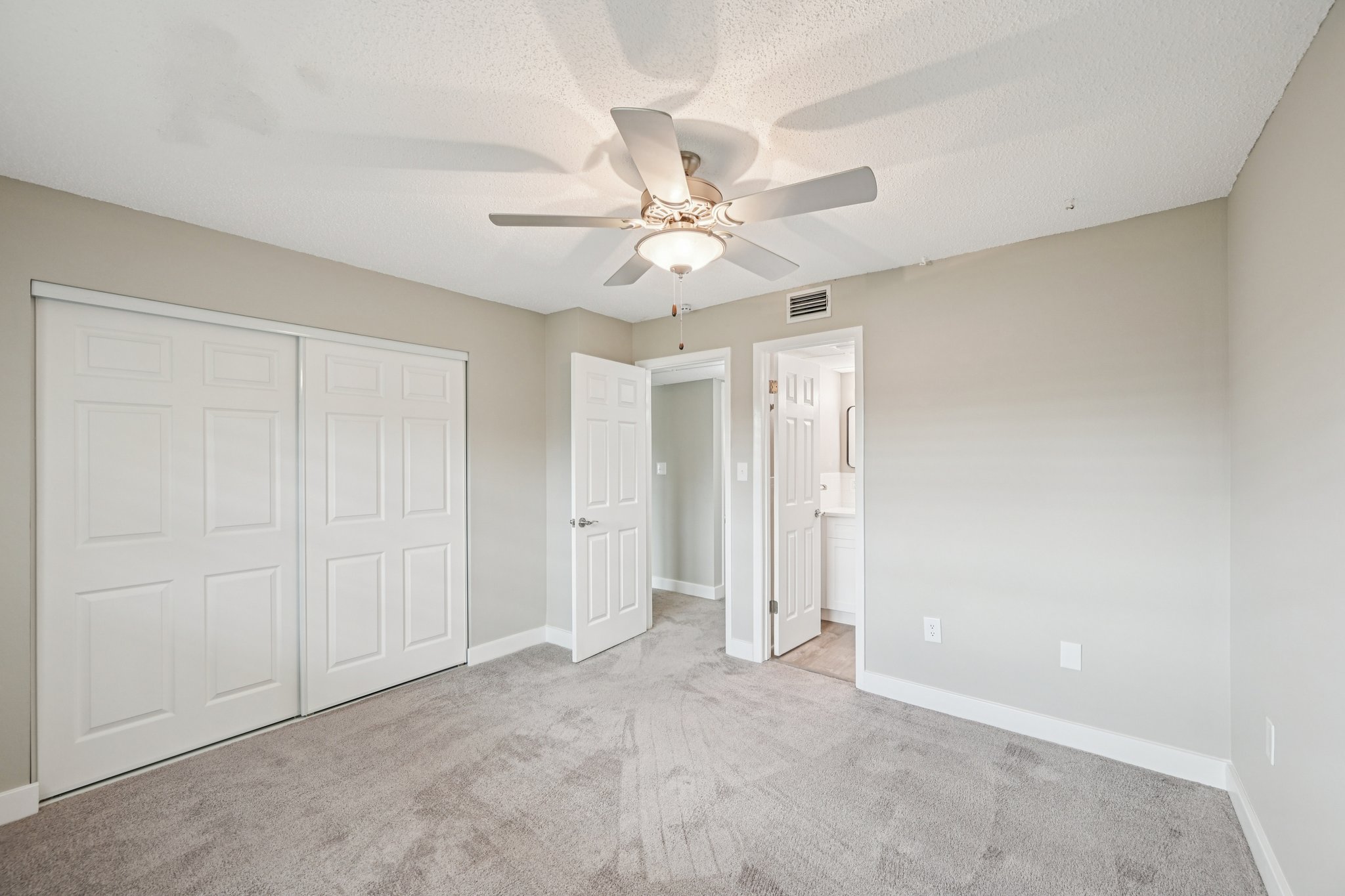 75th St W 7A 14-S2603-020.jpg