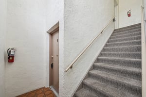 75th St W 7A 14-S2603-005.jpg