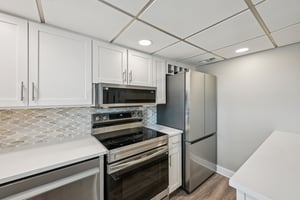 75th St W 7A 14-S2603-014.jpg