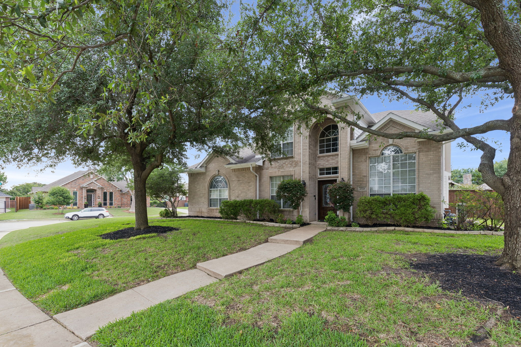 2728Edgebrook_002