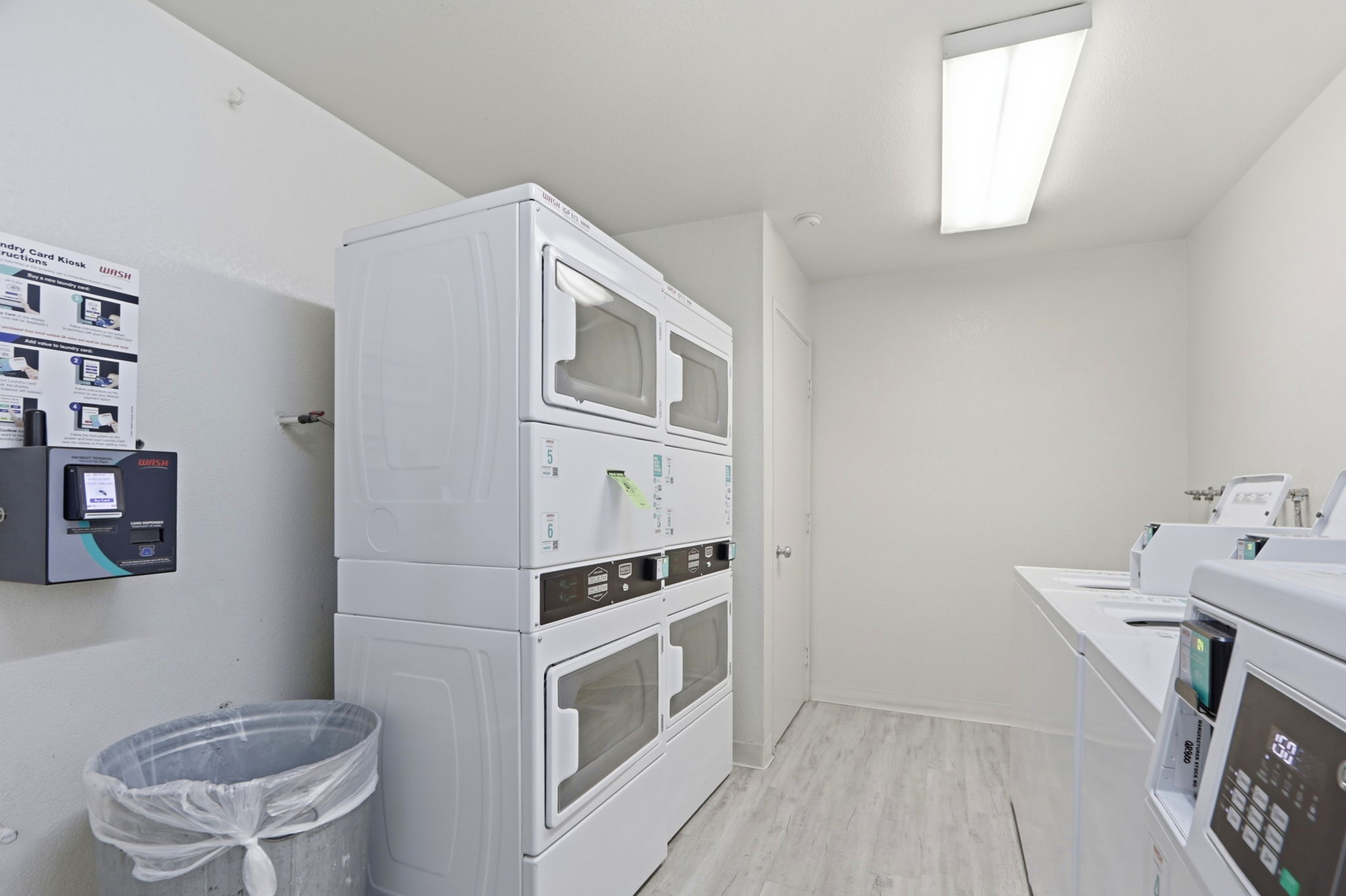 022_F8_2728 Somerset Park Cir
