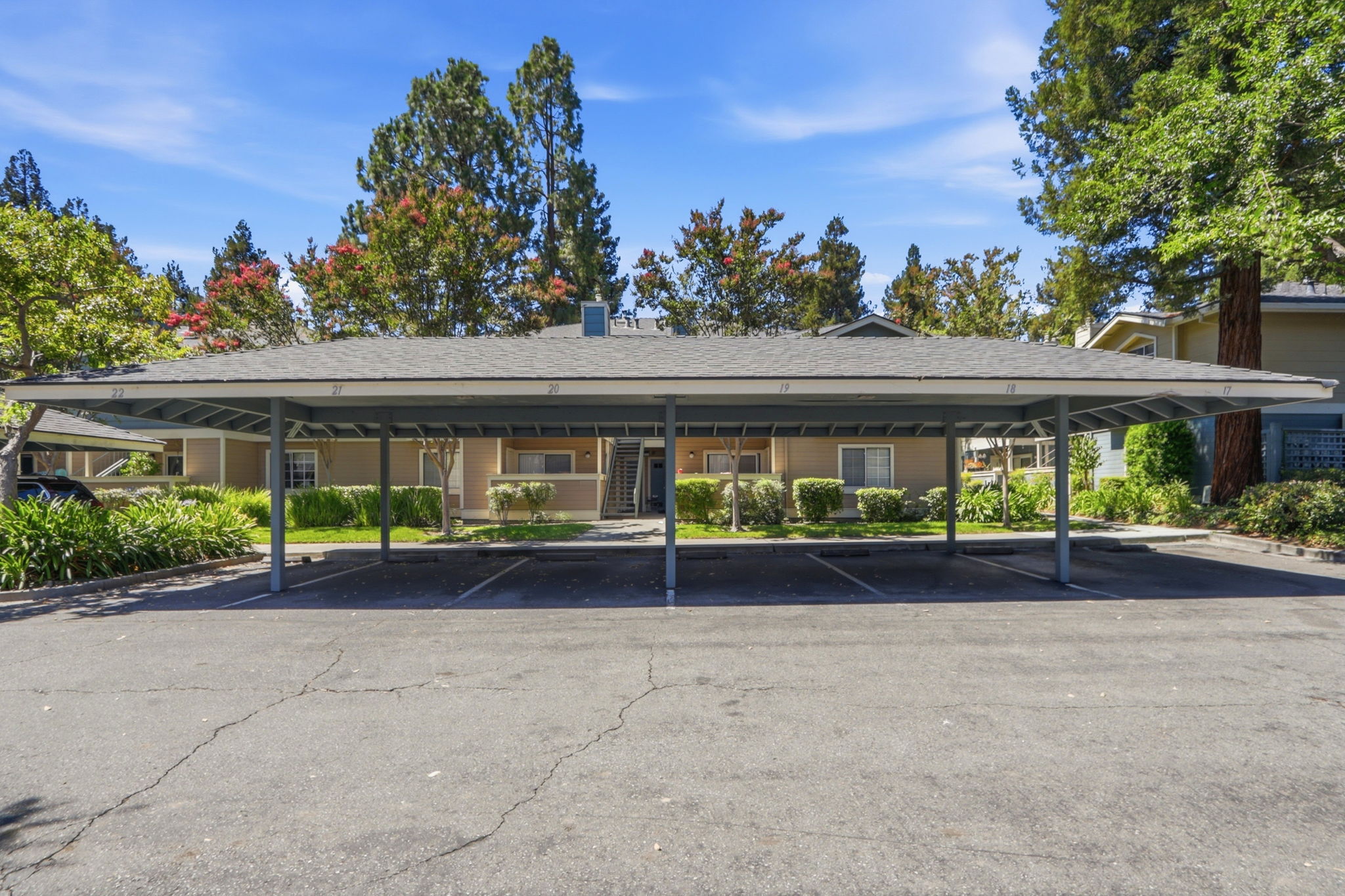 028_F8_2728 Somerset Park Cir