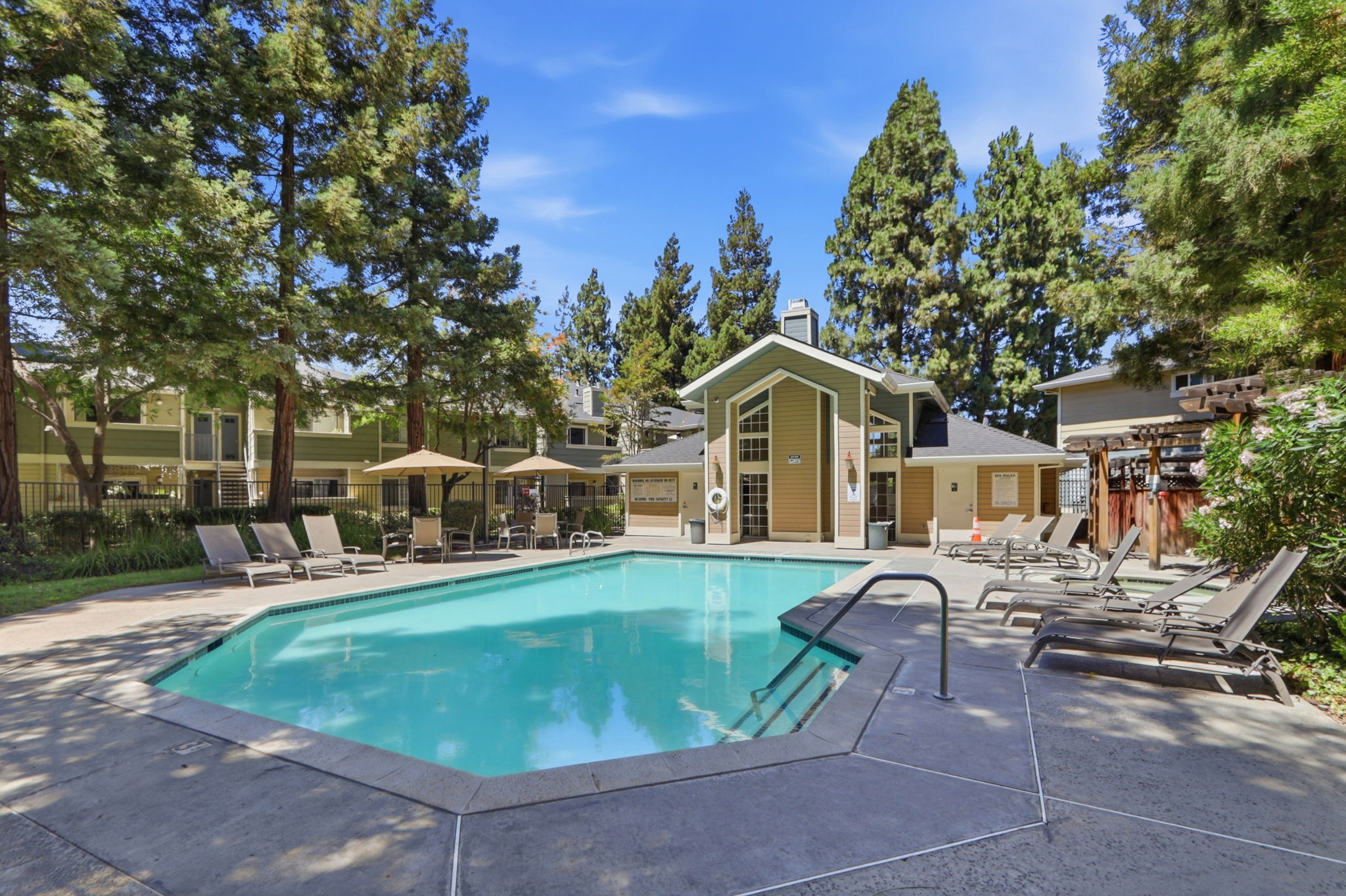 034_F8_2728 Somerset Park Cir