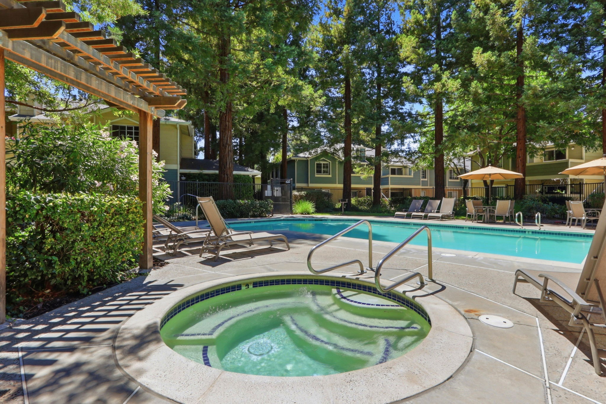 036_F8_2728 Somerset Park Cir