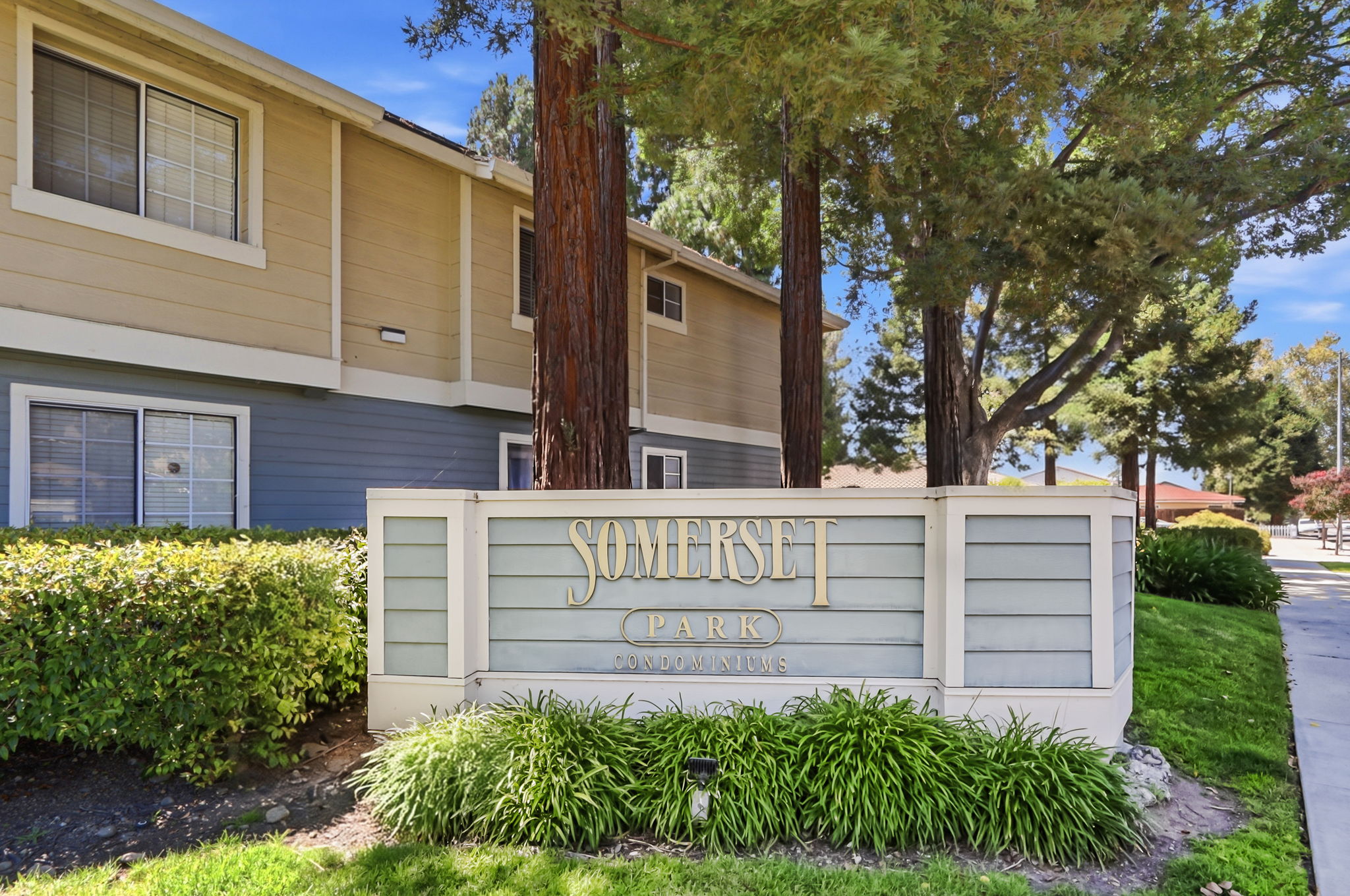 041_F8_2728 Somerset Park Cir