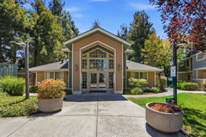 032_F8_2728 Somerset Park Cir