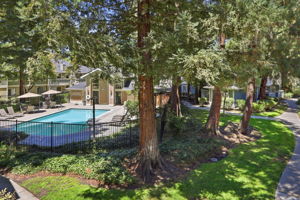 039_F8_2728 Somerset Park Cir