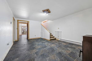  Photo 37