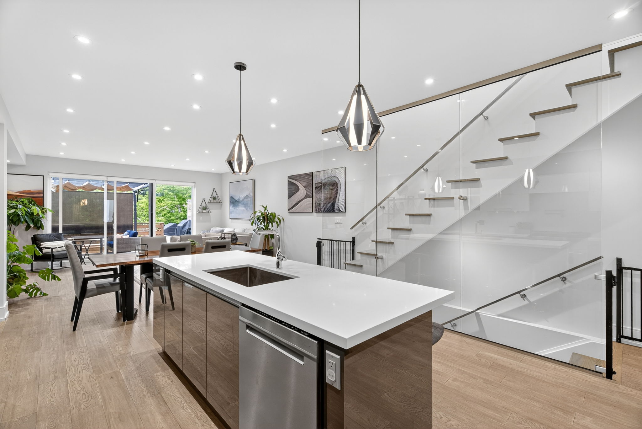272A Beta St Toronto, ON M8W 4J1