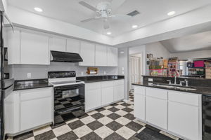 273 Cicero St NW, Port Charlotte, FL 33948, USA Photo 20