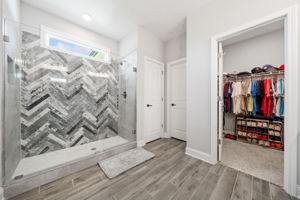 Modern Oversized Tile Shower