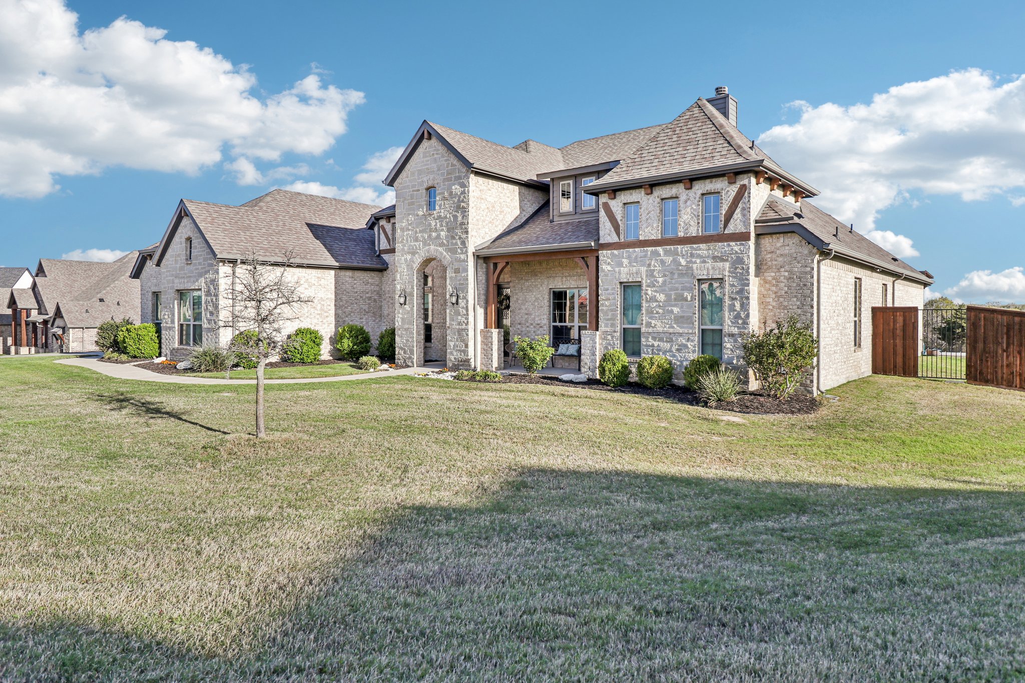 Christine Ln-S1803-002.jpg